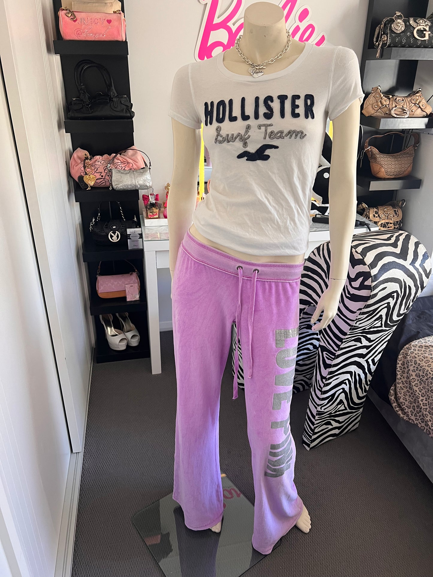 Victoria's Secret " Love Pink " Purple Bottoms