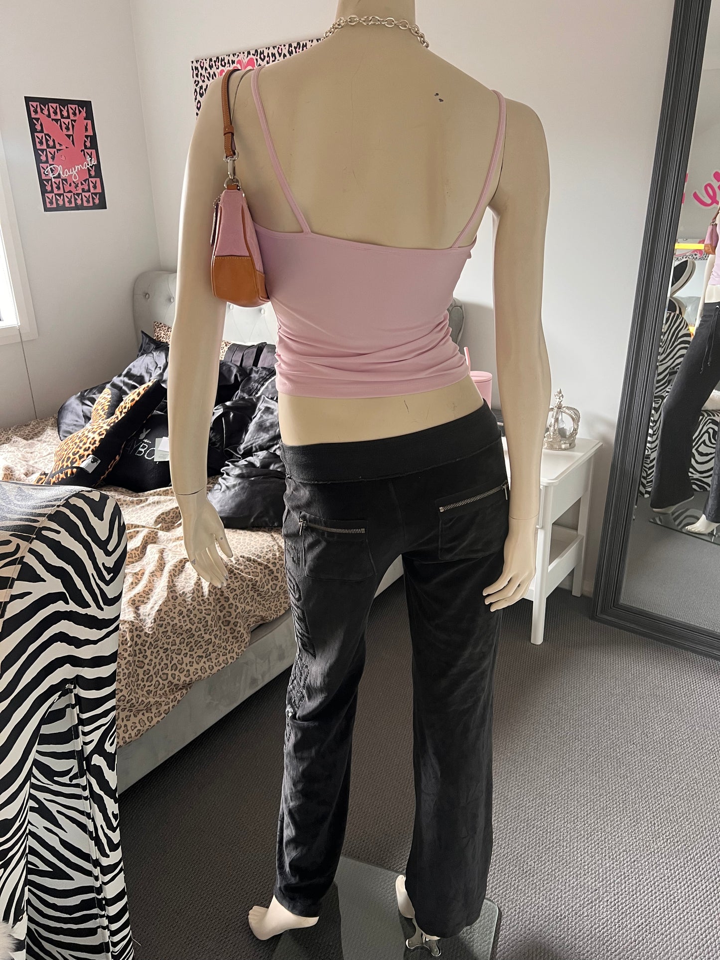 Victoria's Secret " Love Pink " Black Bottoms